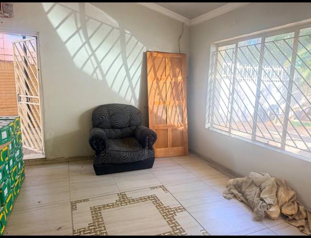 2 BEDROOM PROPERTY TO RENT IN ERASMIA